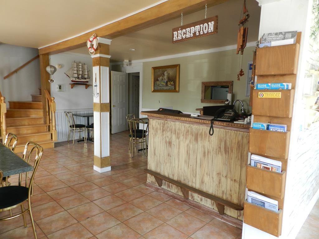 Auberge Chez Caro Sacre-Coeur Eksteriør bilde